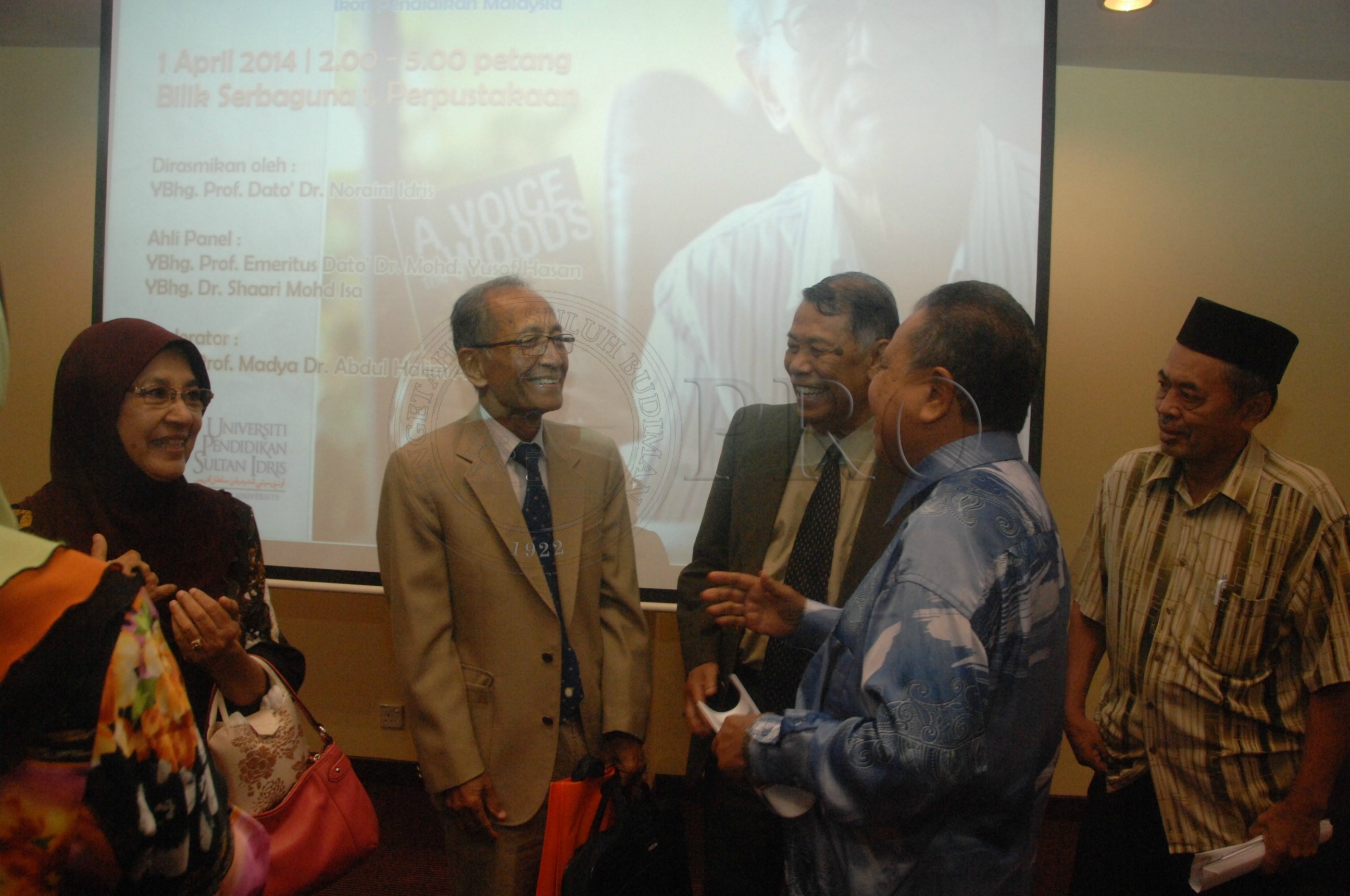 PRO 14 34 WACANA FBA 0162